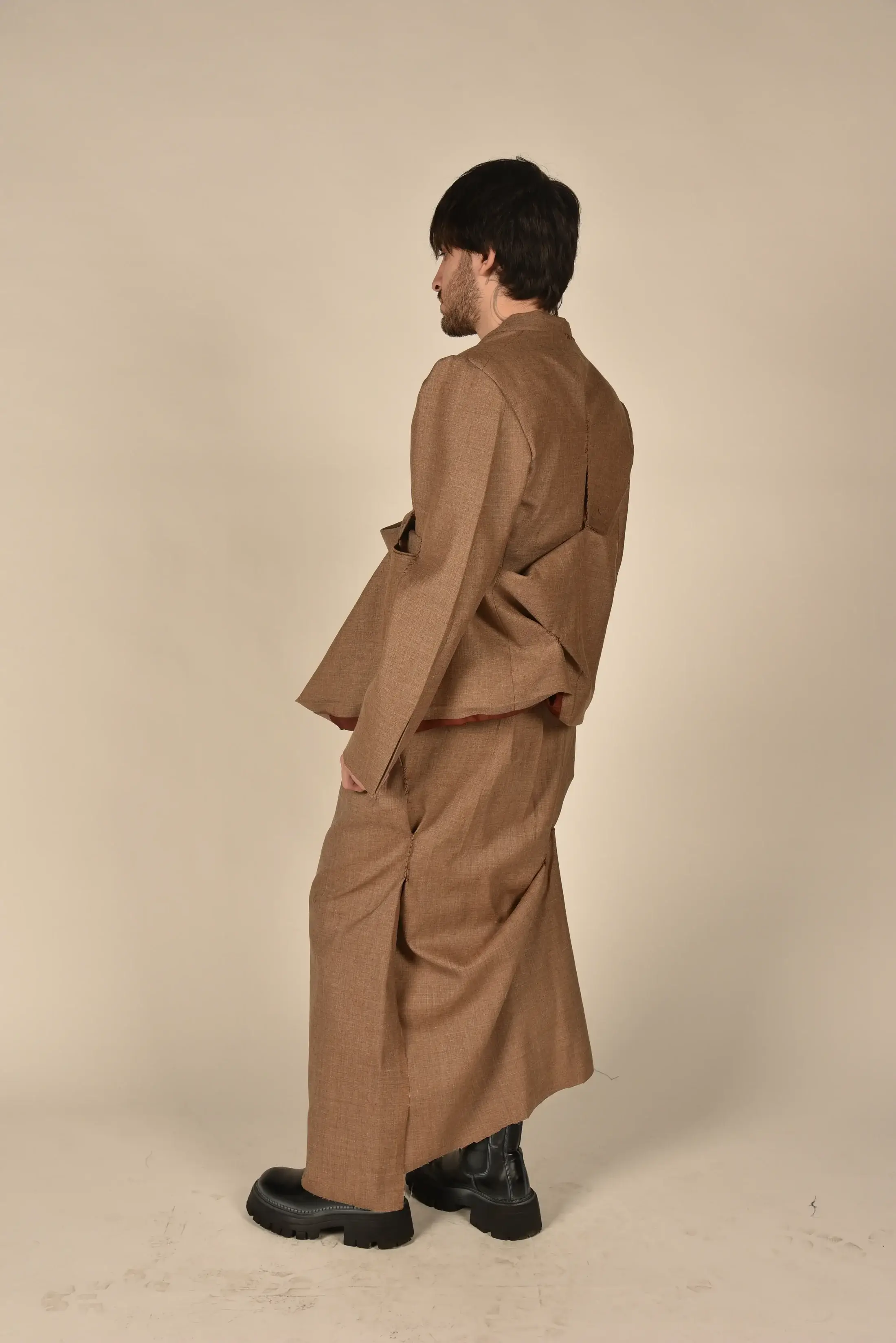 Lookbook 01, photograph 4