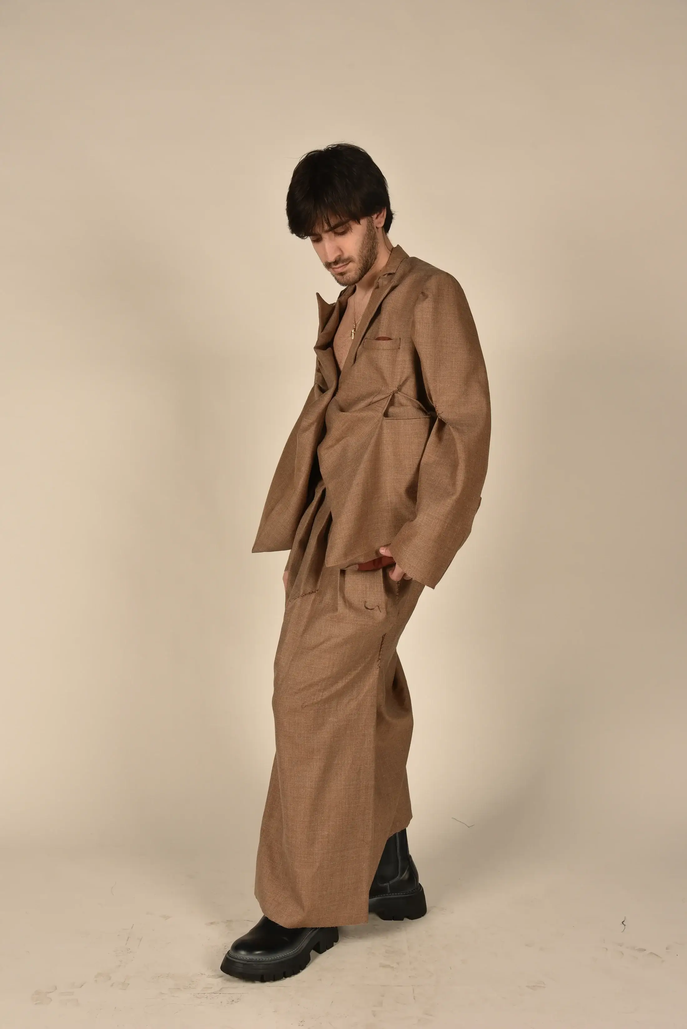 Lookbook 01, photograph 5